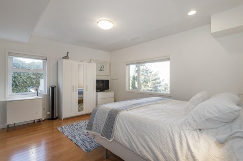 5237 Timberfeild Road, West Vancouver, BC 