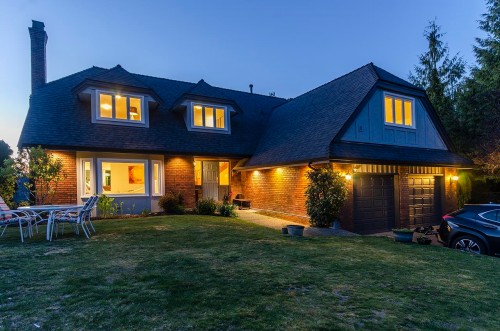 5237 Timberfeild Road, West Vancouver, BC 