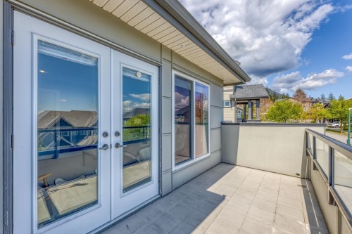 1438 Strawline Hill Street, Coquitlam, BC 