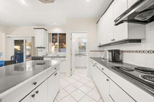 11851 Railway Avenue, Richmond, BC 