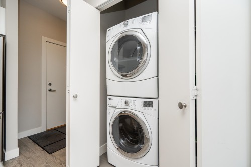 2410-963 Charland Avenue, Coquitlam, BC 