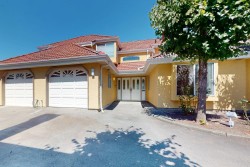 6-8231 Francis Road  Richmond, BC V6Y 1A5