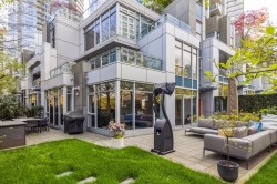 TH22-1281 Cordova Street W Vancouver, BC V6C 3R5