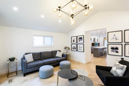 161 26Th Avenue E, Vancouver, BC 