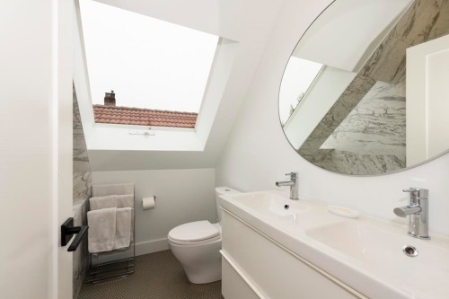 161 26Th Avenue E, Vancouver, BC 