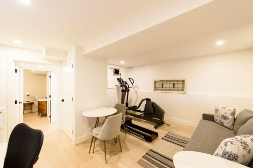 161 26Th Avenue E, Vancouver, BC 