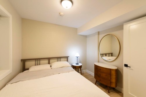 161 26Th Avenue E, Vancouver, BC 