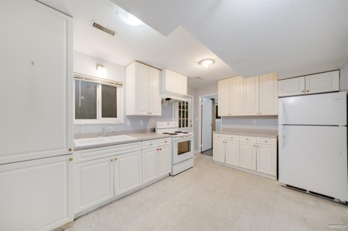 3728 Inverness Street, Port Coquitlam, BC 