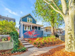 4379 Welwyn Street  Vancouver, BC V5N 3Z3