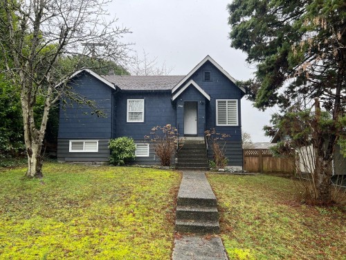 560 Springer Avenue, Burnaby, BC 