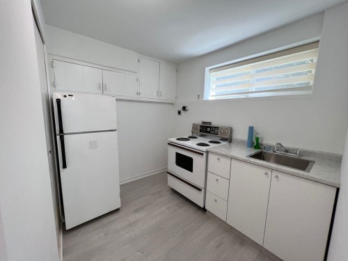 560 Springer Avenue, Burnaby, BC 