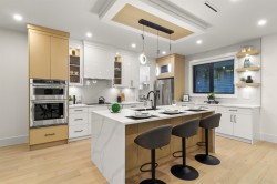 970 Laurel Court  Coquitlam, BC V3C 5M1