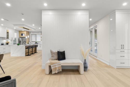 970 Laurel Court, Coquitlam, BC 