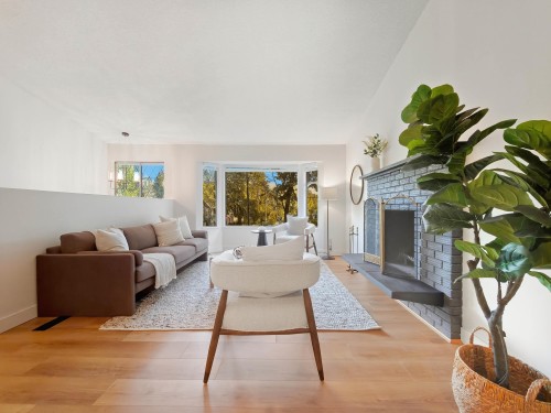 1777 Caledonia Avenue, North Vancouver, BC 