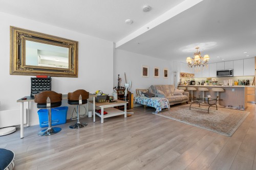 8980 University Crescent, Burnaby, BC 