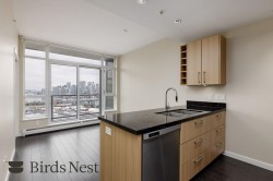 1604-1708 Columbia Street  Vancouver, BC V5Y 0H7