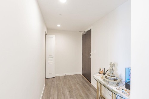 803-3100 Windsor Gate, Coquitlam, BC 