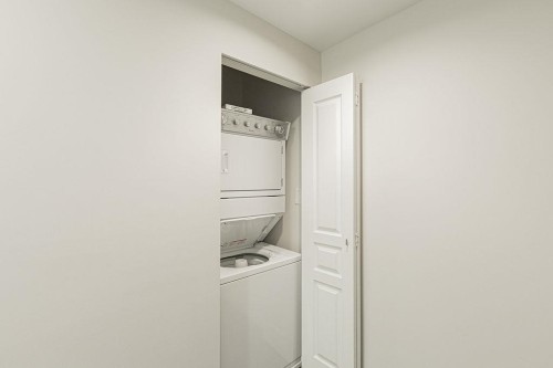 803-3100 Windsor Gate, Coquitlam, BC 