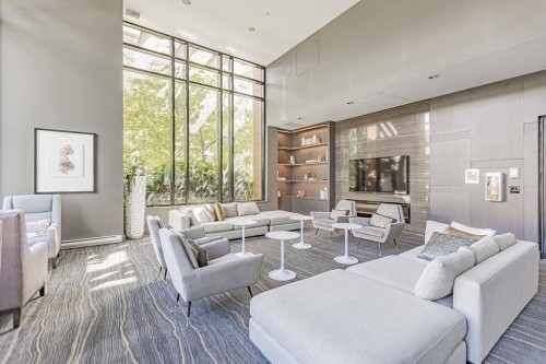 803-3100 Windsor Gate, Coquitlam, BC 