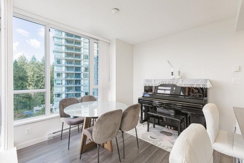 803-3100 Windsor Gate, Coquitlam, BC 