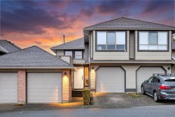 33-1207 Confederation Drive  Port Coquitlam, BC V3C 6B8