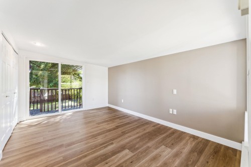 865 12Th Street E, North Vancouver, BC 