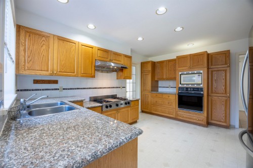 2063 47Th Avenue W, Vancouver, BC 