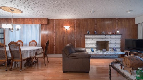 2628 8Th Avenue E, Vancouver, BC 