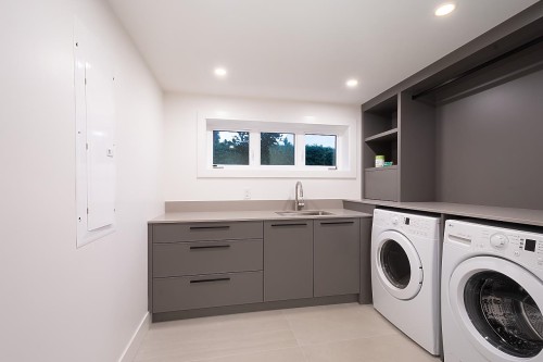 1565 19Th Street, West Vancouver, BC 