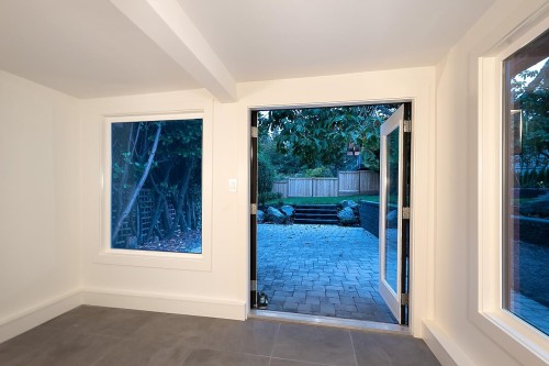 1565 19Th Street, West Vancouver, BC 