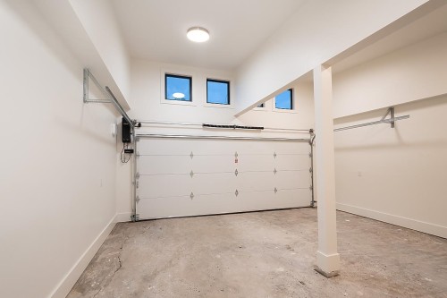 1565 19Th Street, West Vancouver, BC 