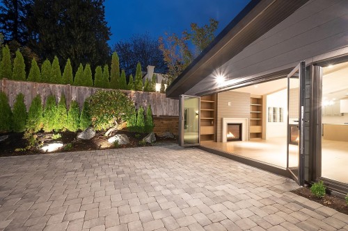 1565 19Th Street, West Vancouver, BC 