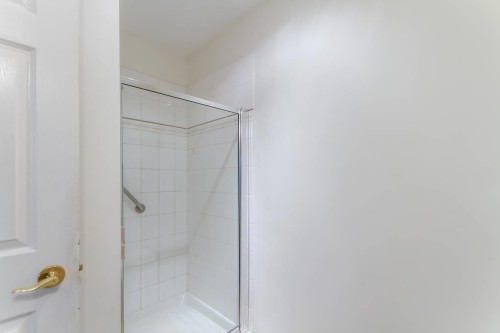 330-2995 Princess Crescent, Coquitlam, BC 