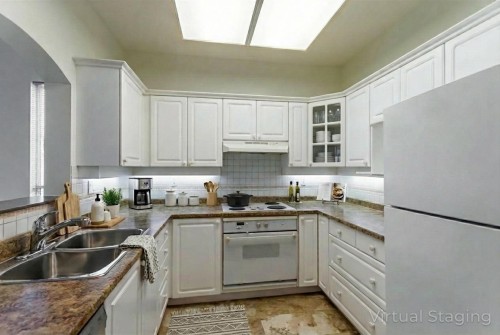 330-2995 Princess Crescent, Coquitlam, BC 