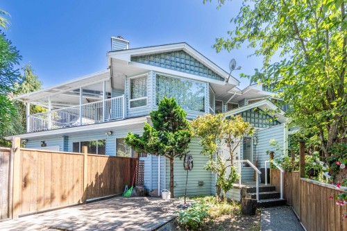 332 St. Patricks Avenue  North Vancouver, BC V7L 4S9