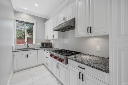 8560 Ryan Road, Richmond, BC 