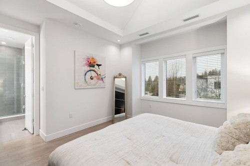 2008 Larson Road, North Vancouver, BC 