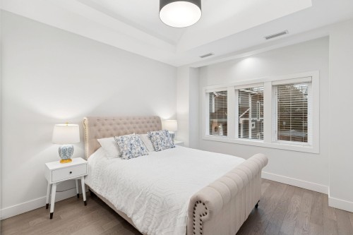 2008 Larson Road, North Vancouver, BC 