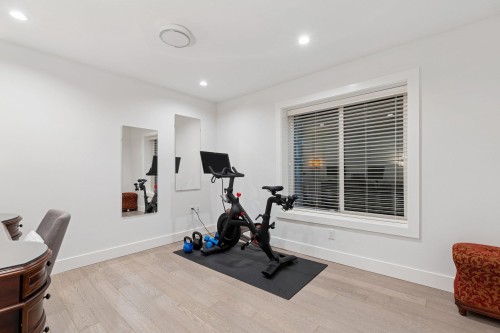 2008 Larson Road, North Vancouver, BC 