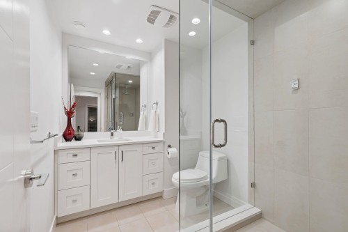 2008 Larson Road, North Vancouver, BC 