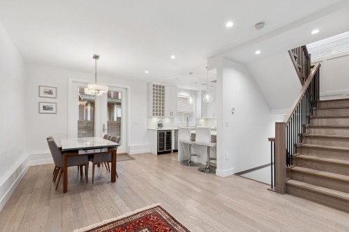 2008 Larson Road, North Vancouver, BC 