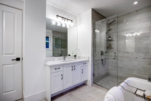 1510 Dovercourt Road, North Vancouver, BC 