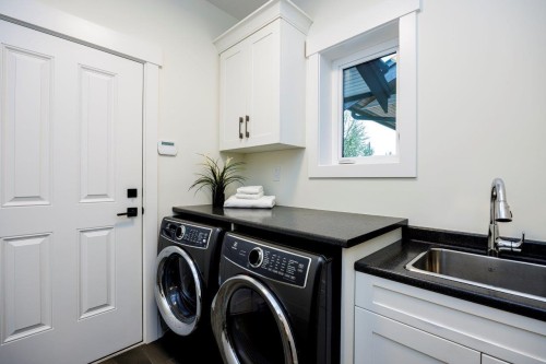 1510 Dovercourt Road, North Vancouver, BC 