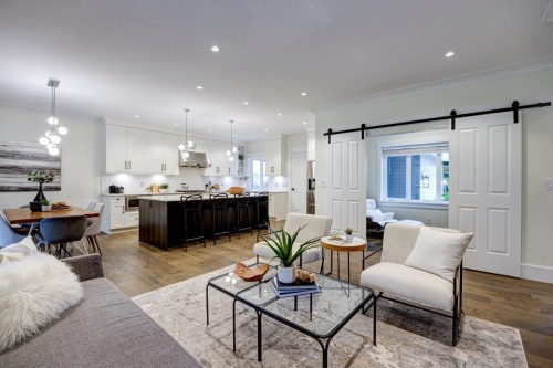 1510 Dovercourt Road, North Vancouver, BC 