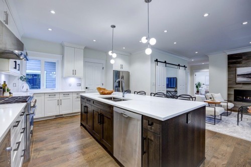 1510 Dovercourt Road, North Vancouver, BC 