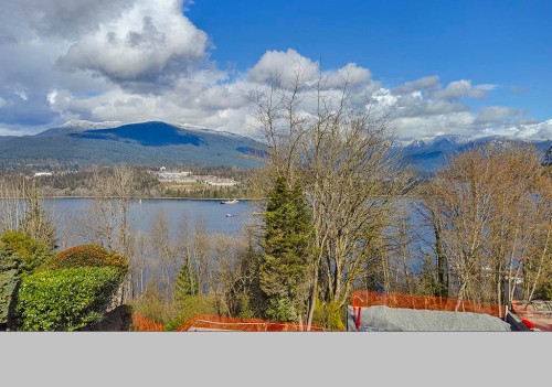 5645 Highfield Drive, Burnaby, BC 