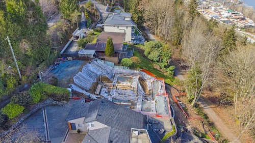5645 Highfield Drive, Burnaby, BC 
