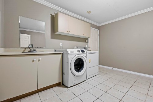 4131 Blundell Road, Richmond, BC 