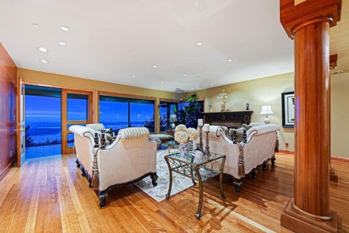 1626 Pinecrest Drive, West Vancouver, BC 