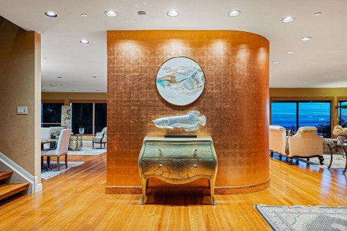 1626 Pinecrest Drive, West Vancouver, BC 